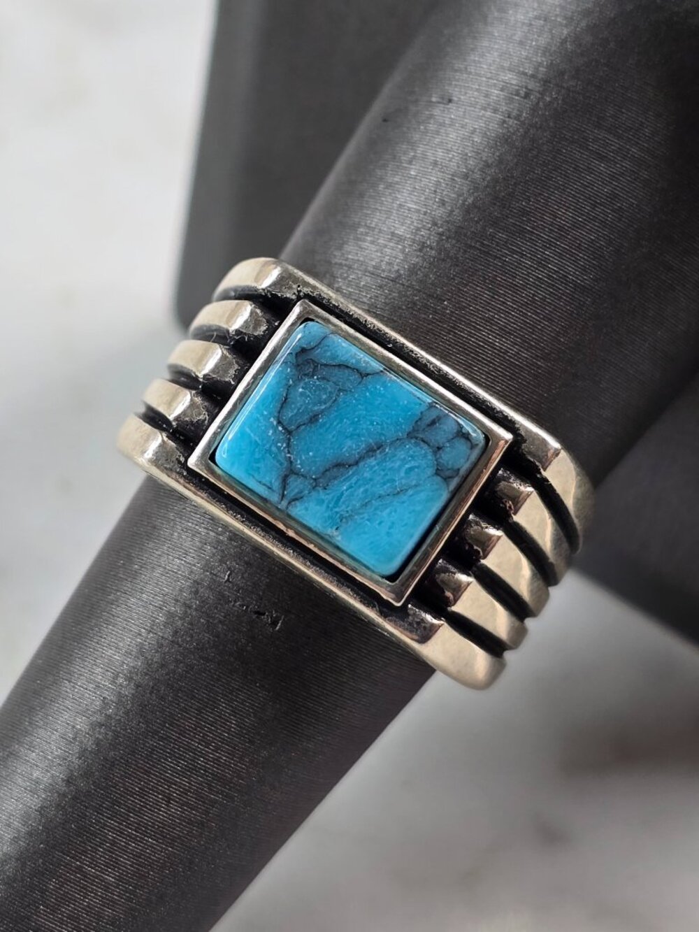 Mens Sterling Silver Modernist Turquoise Ring 7.9g E2327